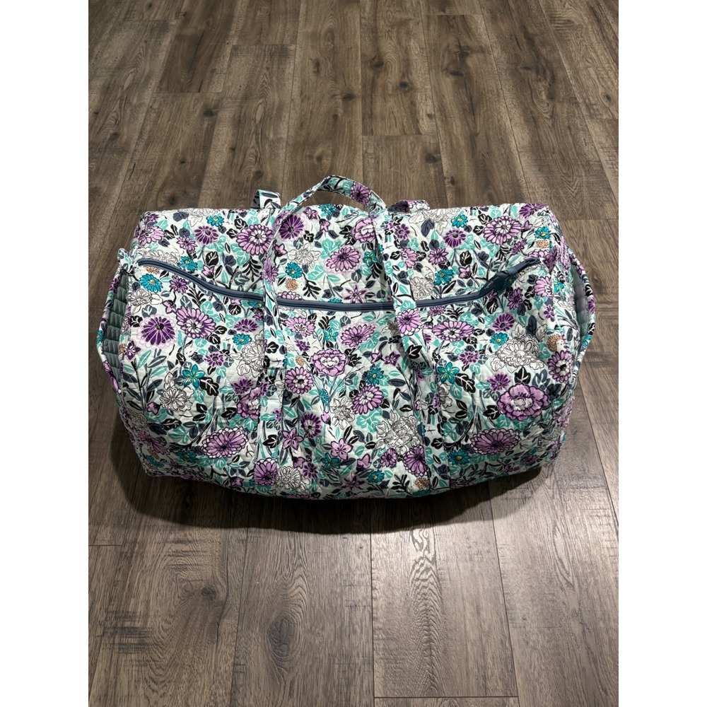 Vera Bradley Large Duffel Bag Womens XL Purple Teal Floral Good Quilted Travel